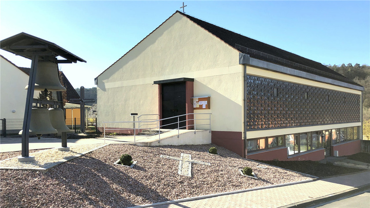 Dorfkirche Aura